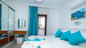 4 bedrooms, iron/ironing board, free WiFi, bed sheets - 4 Bedroom (All rooms ensuite)Villa with private pool - Entire villa refurbished  (Kalkan)