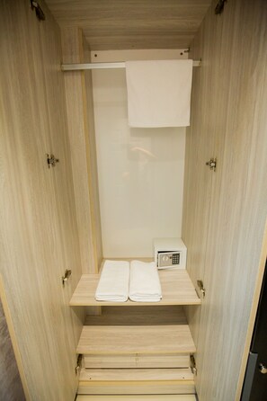 Safe - Mari Hotel (Ho Chi Minh City)