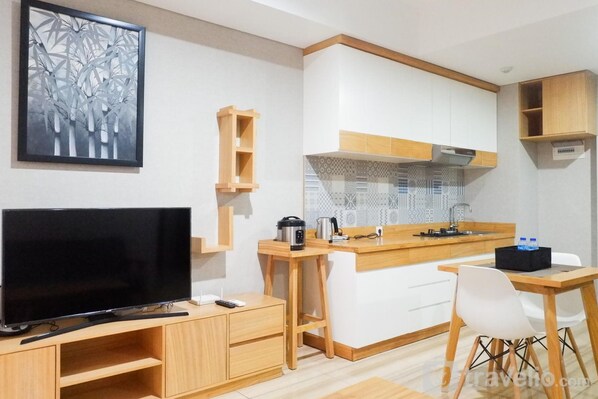 Standard Room | Bed sheets - Apartement Grand Sungkono Lagoon A by Nur Faizah (Surabaya)