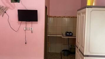 Deluxe Room | Free WiFi, bed sheets