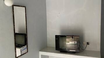 Standard Double Room | Free WiFi