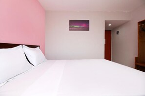 Standard Double Room | Desk, free WiFi, bed sheets - The Aurora Inn Lembang (Lembang)