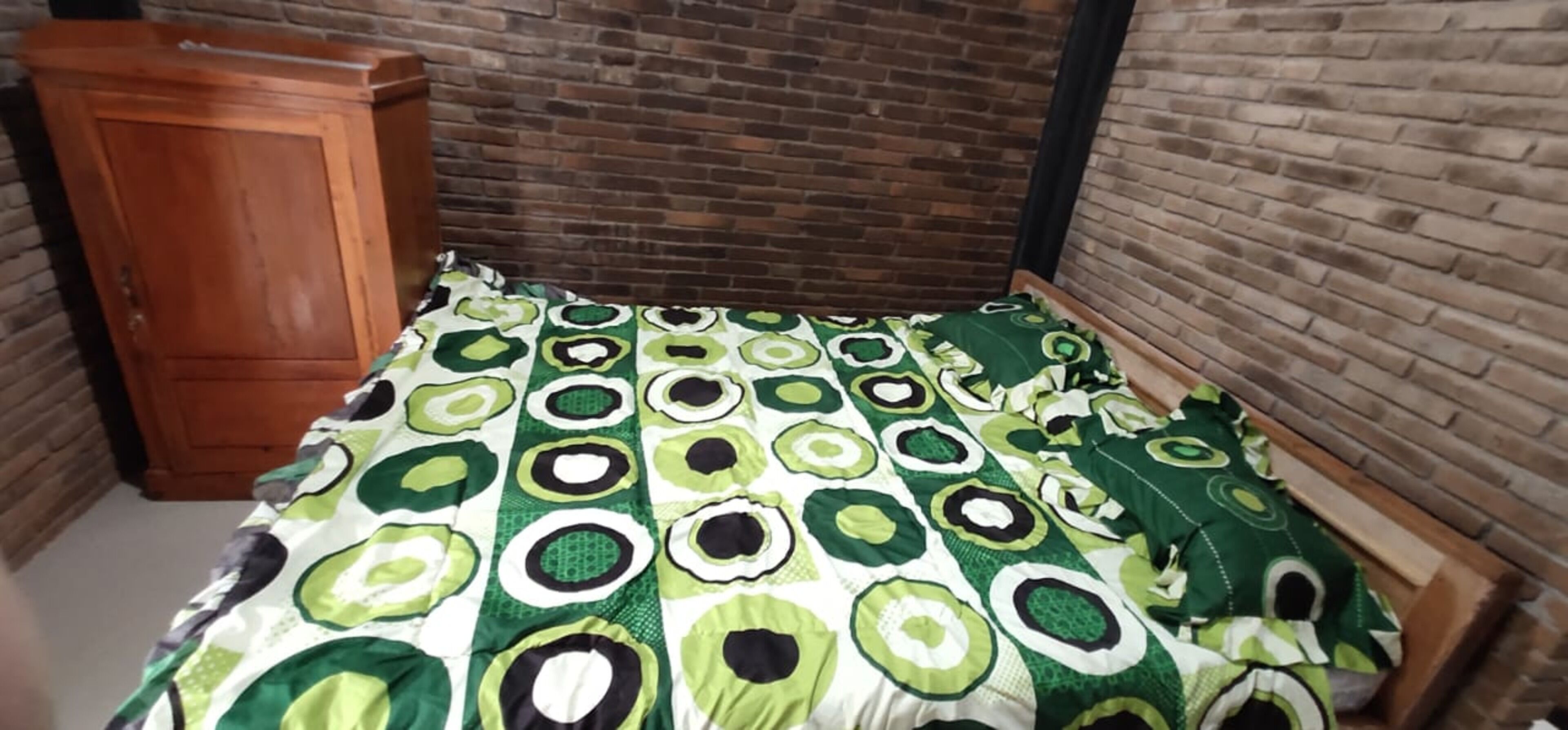 مساحة عمل للكمبيوتر المحمول