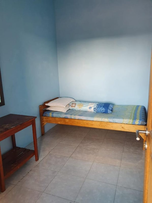 Standard Room | Free WiFi