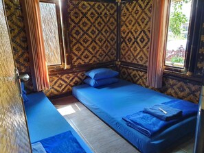 Bed sheets - Kampung Istal by Zuzu (Tenjolaya)