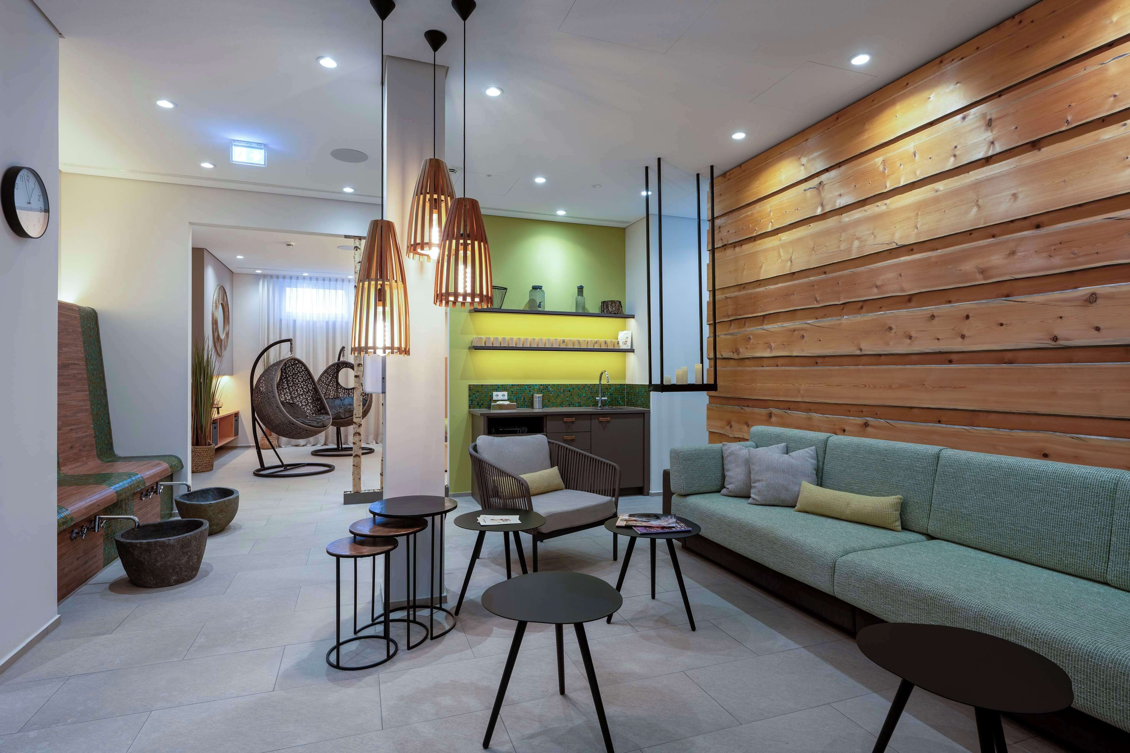 body treatments, body wraps, body scrubs, facials