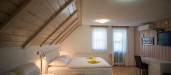 Villa Lika Annex