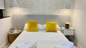 Standard Room | Free WiFi, bed sheets