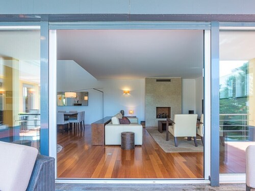 Luxury Lisbon Coast Villa | 4 Bedrooms | Villa Belga Queen | Private Swimming Pool & Games Room | Cascais