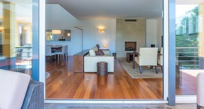 Luxury Lisbon Coast Villa | 4 Bedrooms | Villa Belga Queen | Private Swimming Pool & Games Room | Cascais