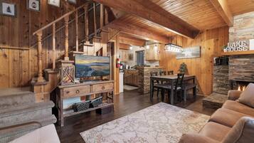 Smart TV, fireplace, Netflix, Hulu