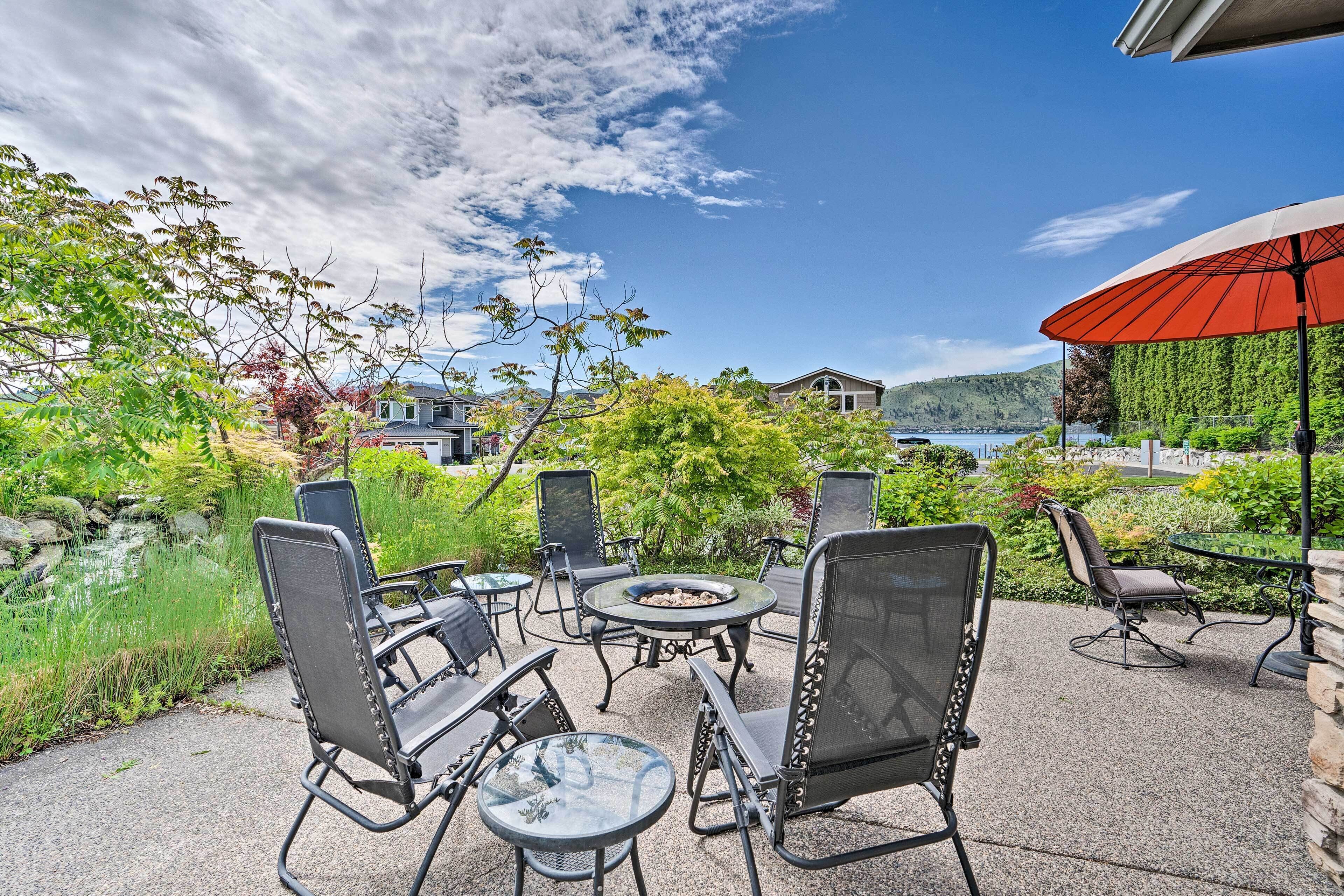Lake Chelan Home w/ Boat Dock & Slip