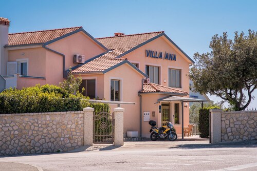 Bed &Breakfast  VILLA ANA 