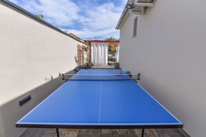 Villa, 3 Bedrooms, Private Pool, Pool View | 3 bedrooms, bed sheets - Villa Teuta (Zadar)