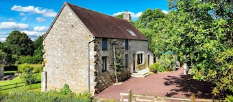 Charming house with garden and Wifi included