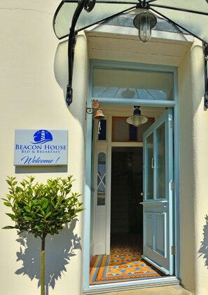 Entrada de la propiedad
