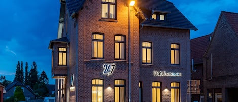 Front of property - evening/night