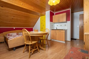 4 Schlafzimmer, WLAN, Bettwäsche