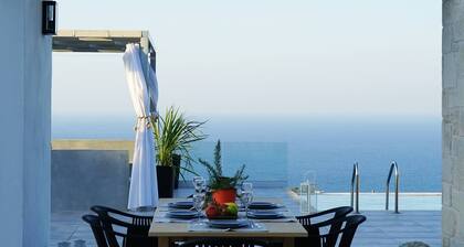 Eva Villas West and East, 2 private pools, sea view