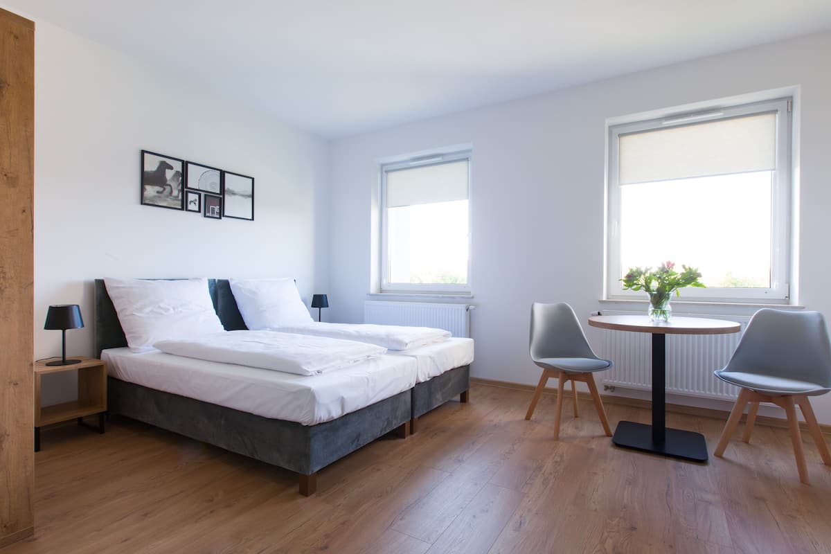 Premium Apartment (2 persons) | 1 bedroom, free WiFi, bed sheets
