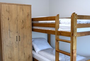 1 chambre, Wi-Fi gratuit, draps fournis