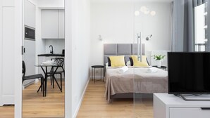 1 quarto, ferros/tábuas de passar roupa, acesso à internet