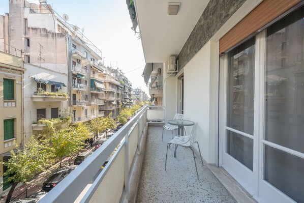 Appartement, 2 chambres | Balcon