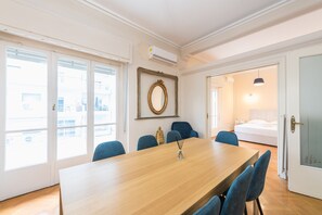 Apartment, 4 Bedrooms | In-room dining - Athens Empire Paradise Apartment (Athens)