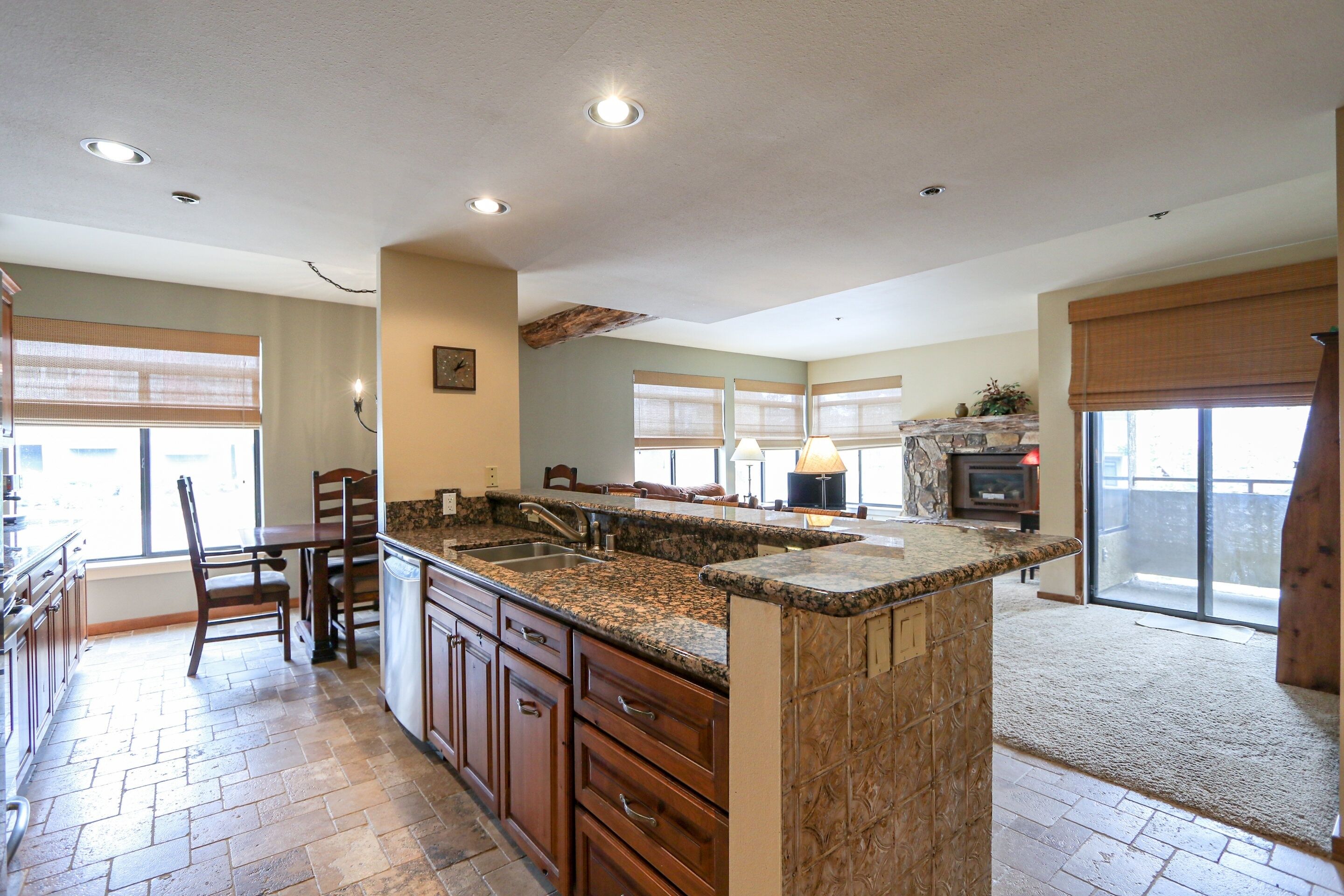 Condo, 2 Bedrooms | Private kitchen | Fridge, microwave, dishwasher, coffee/tea maker