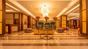 Unclassified image, 4 of 53, button - Krystal Palace Douala (Douala)