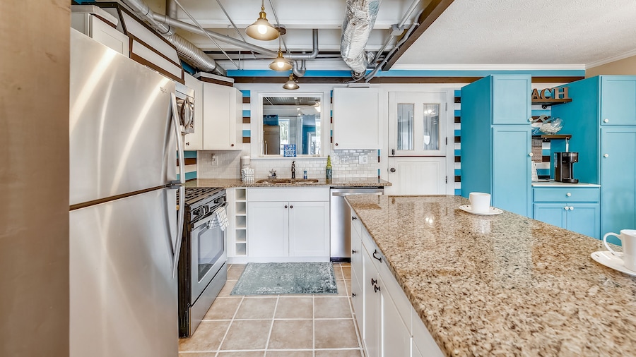 Gulf Highlands by Book That Condo