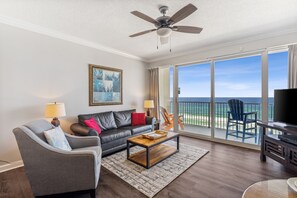 Condo, 1 Bedroom, Balcony, Ocean View (806) | Living area | 32-inch flat-screen TV with cable channels, TV