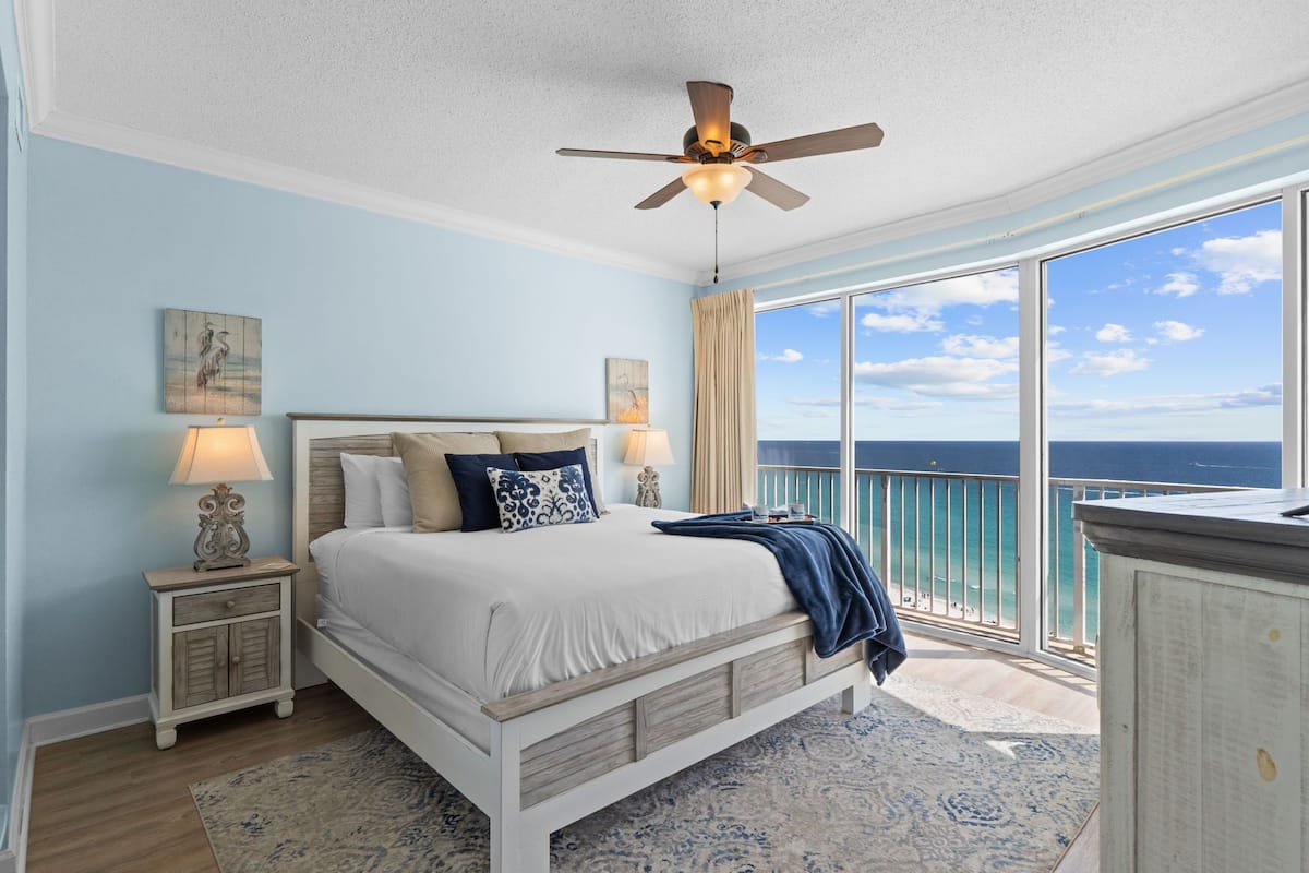Condo, 2 Bedrooms, Balcony, Ocean View (1403) | Premium bedding, individually decorated, individually furnished
