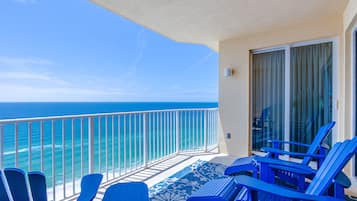 Appart'hÎtel, 2 chambres, balcon, vue océan (1402) | Terrasse/Patio