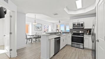 Condo, 3 Bedrooms, Balcony, Ocean View (1101-3) | Private kitchen | Full-size fridge, microwave, coffee/tea maker, freezer