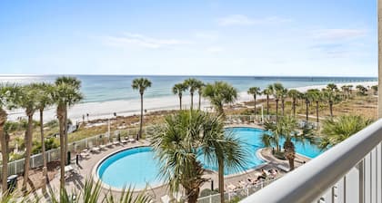 Grand Panama Beach Resort by Book That Condo