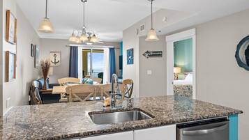Condo, 2 Bedrooms (1707) | Private kitchen | Full-size fridge, microwave, oven, stovetop