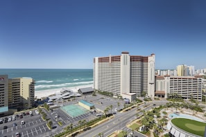 Aerial view - Laketown Wharf by Book That Condo (Panama City Beach)