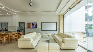 Interior - Luxy Park Hotel Phu Quoc Romantic Sunset (Phu Quoc)