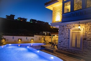 Alberca al aire libre