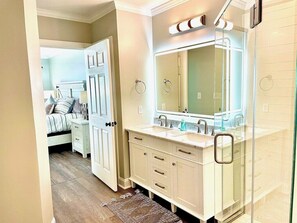 Shower, hair dryer, towels - In the Heart of IOP; Luxury Oceanfront 3BR Condo - Dunescape - Island Jammin (Isle of Palms)