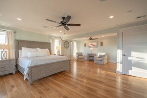 6 bedrooms, iron/ironing board, free WiFi, bed sheets