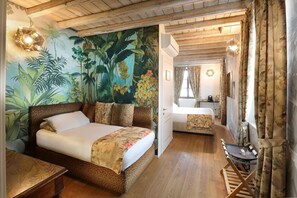 Habitació prèmium, vistes al llac, torre | Roba de llit d'alta qualitat i cobrellits