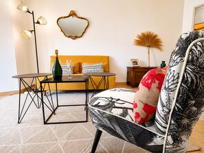 TV - l'Appartement Magnolia (Vallauris)