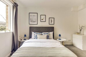 4 bedrooms, iron/ironing board, travel crib, internet