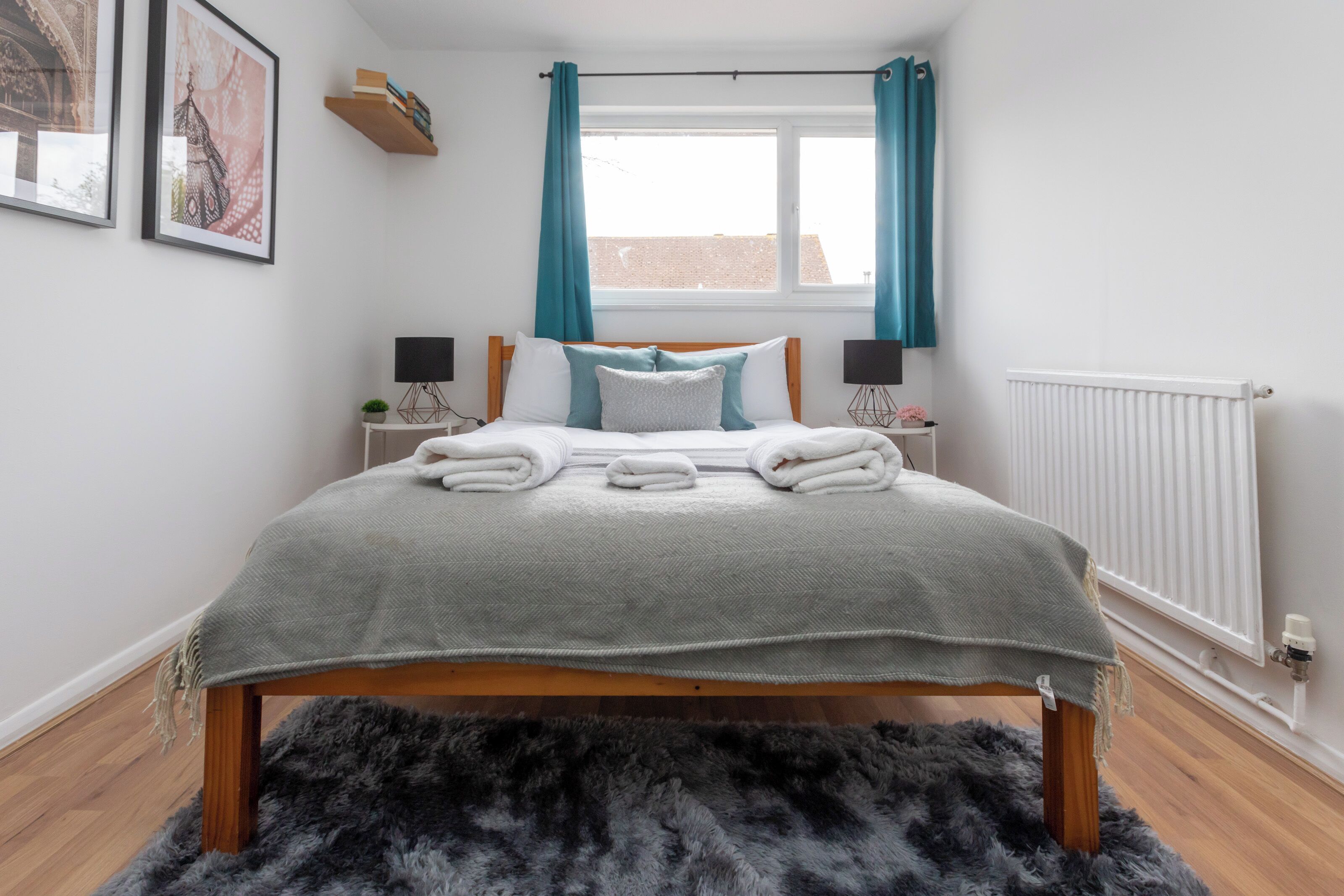 3 bedrooms, iron/ironing board, travel crib, internet