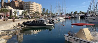 T2 45m2 with garden, Air conditioning, Parking, Quiet, Comfortable, Beach 800m