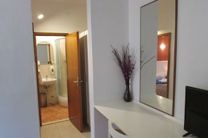 Chambre double (Standard Double Room) | Intérieur