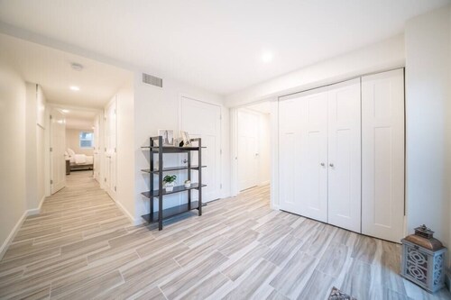 Boston College Room conveniently near Harvard & BC