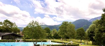 In the heart of Ohlstadt & at the foot of the Heimgarten